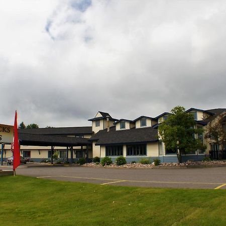 Pictured Rocks Inn And Suites Мунизинг Экстерьер фото