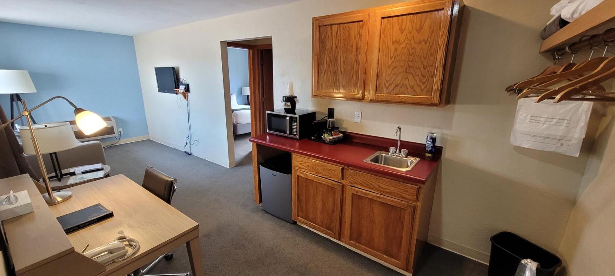 Pictured Rocks Inn And Suites Мунизинг Экстерьер фото